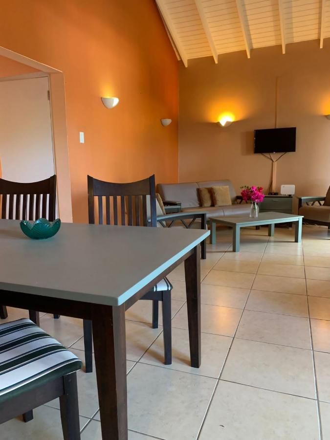 וילמסטאד Centrally Located Spacious Apartment מראה חיצוני תמונה